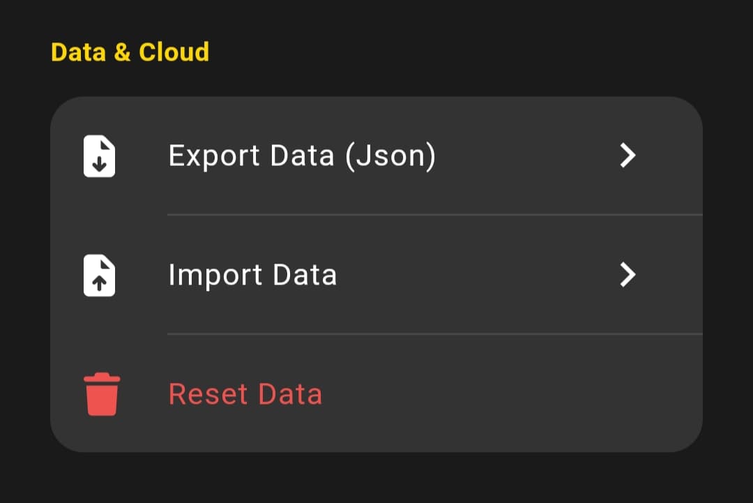 Bagian Data & Cloud di halaman Pengaturan, menampilkan Export Data (Json), Import Data, dan Reset Data
